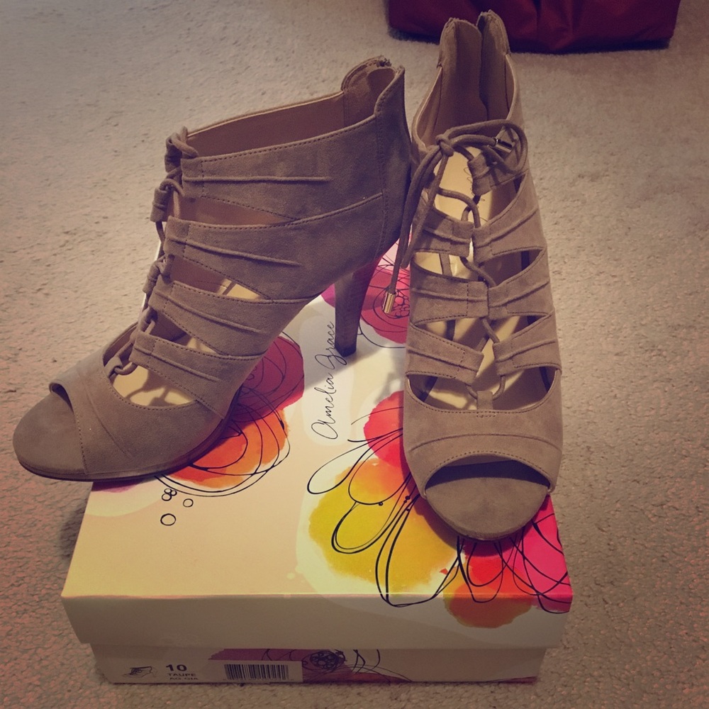 Taupe Lace Up Heels Size 10